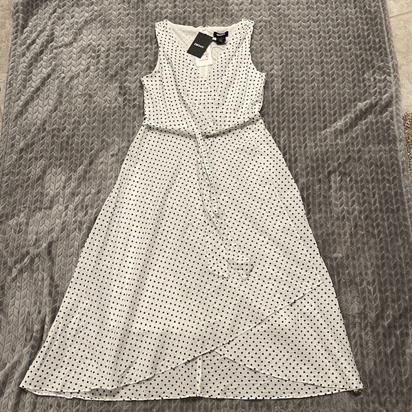 NWT DKNY Midi Faux Wrap Chiffon/crepe Black & White Dress - Picture 2 of 12